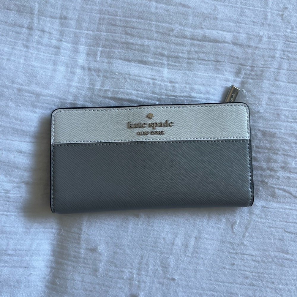 Kate Spade Colorblock Slim Wallet — White & Light Gray - Picture 3 of 7